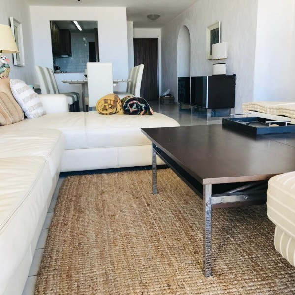 Departamento en alquiler y venta con la ubicación más austral de Punta del Este.